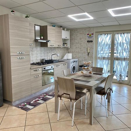 Appartamento Casa Crispino Mansarda N4 Per 3 Persone Frattaminore Экстерьер фото