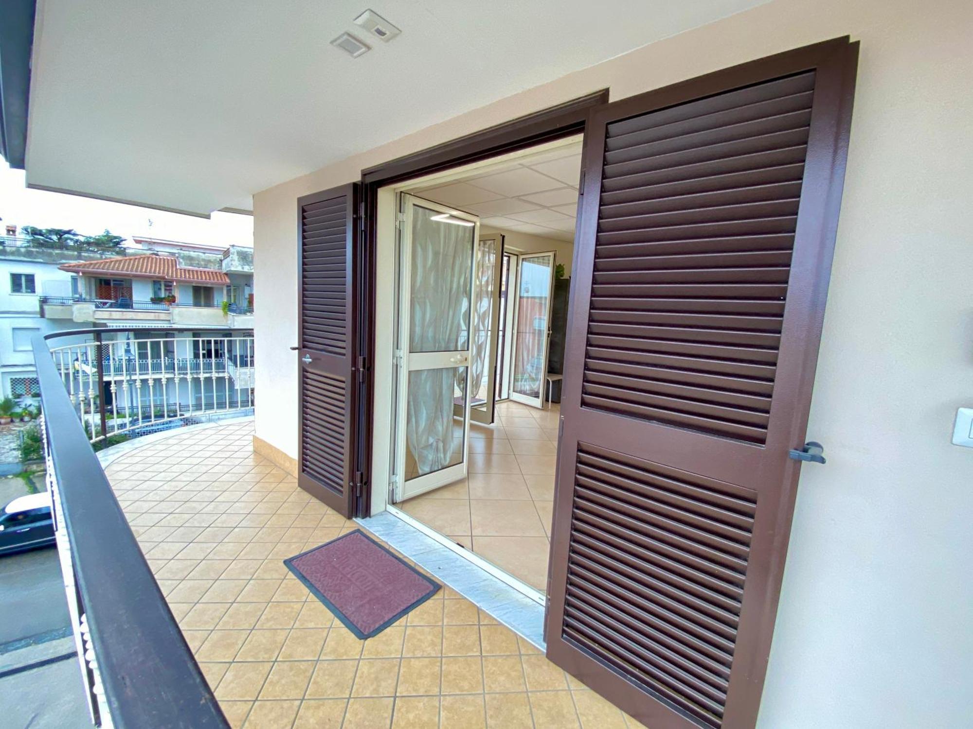 Appartamento Casa Crispino Mansarda N4 Per 3 Persone Frattaminore Экстерьер фото